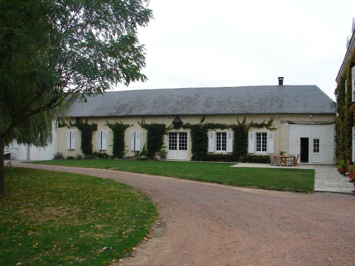 Bed and Breakfast Le Domaine Des Bois Mauzé-Thouarsais Exteriér fotografie