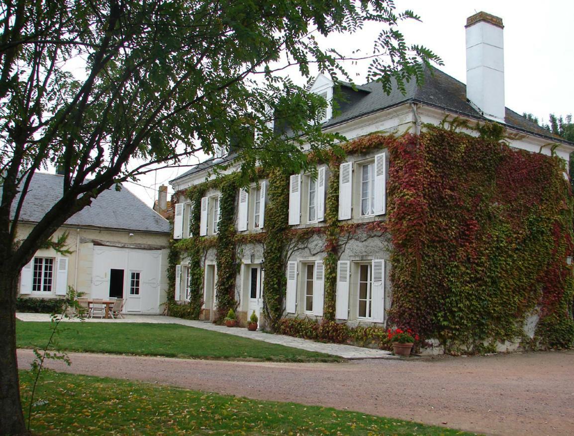Bed and Breakfast Le Domaine Des Bois Mauzé-Thouarsais Exteriér fotografie