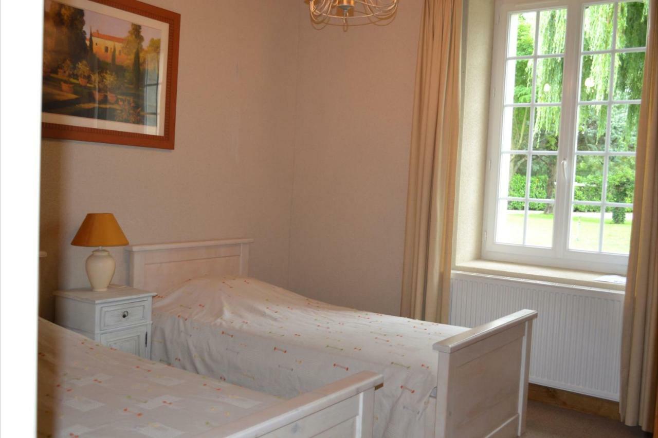 Bed and Breakfast Le Domaine Des Bois Mauzé-Thouarsais Exteriér fotografie